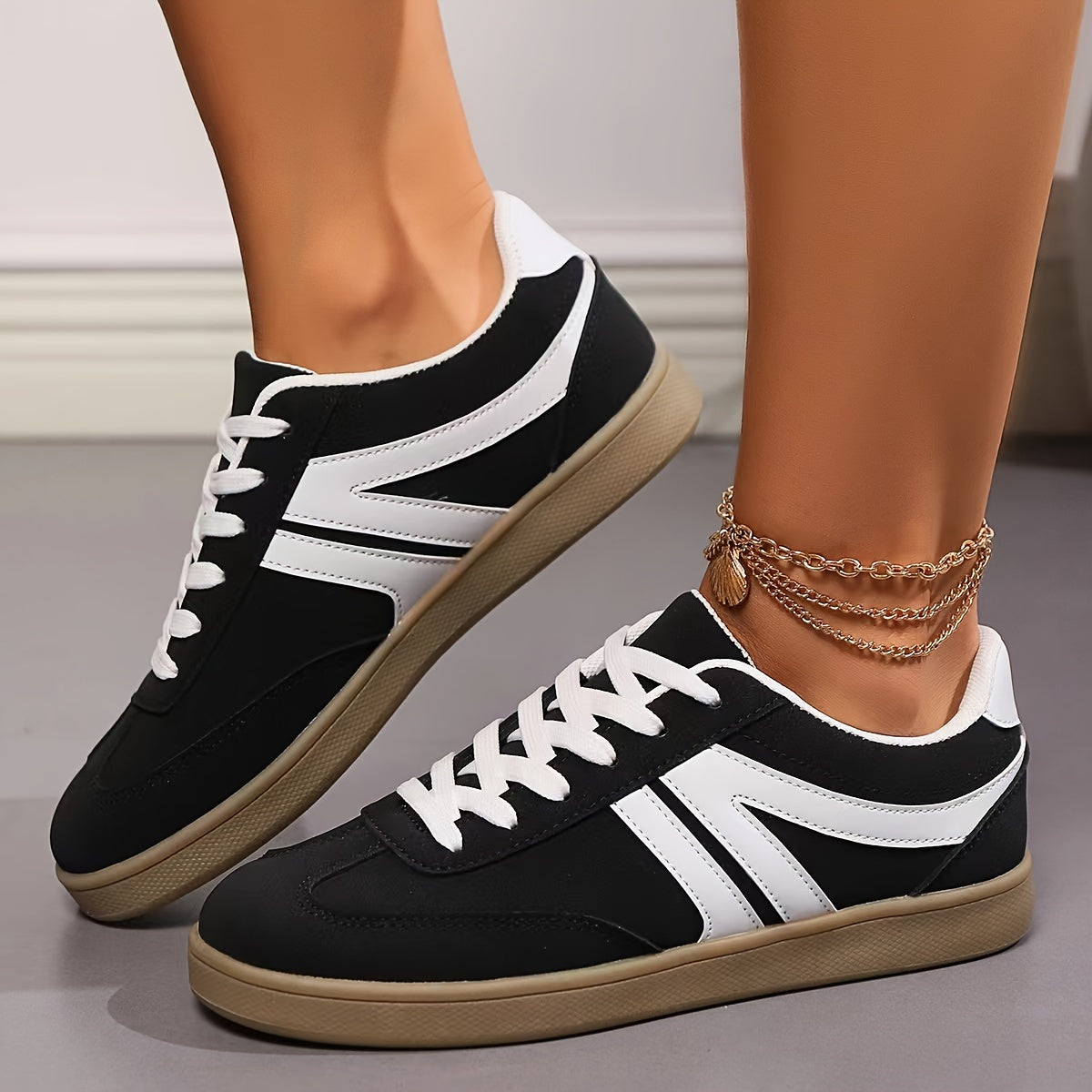 Femke | Comfortabele damessneakers in effen kleuren