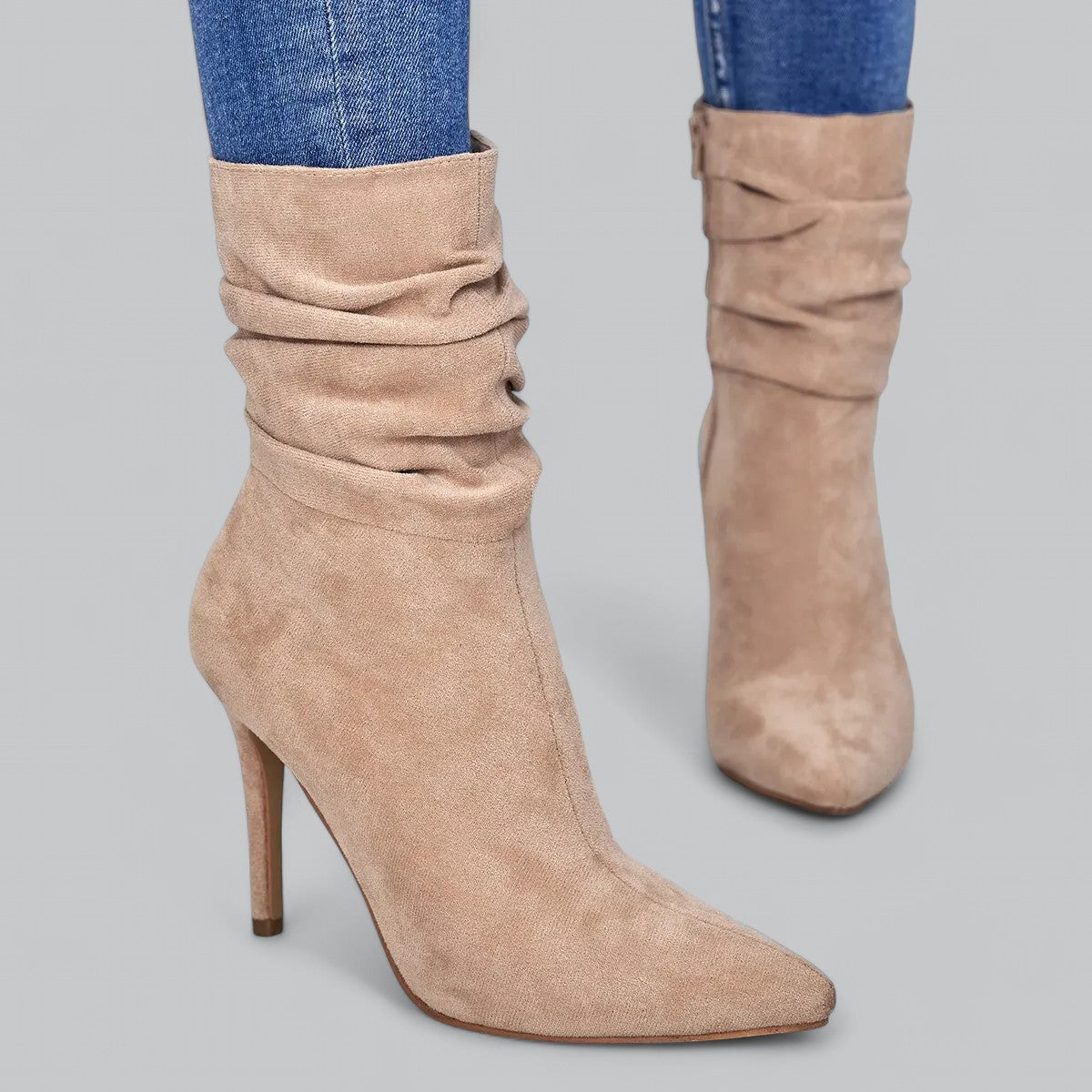 Elena | Elegante spitse enkellaarsjes met hoge hak in fluweel suede