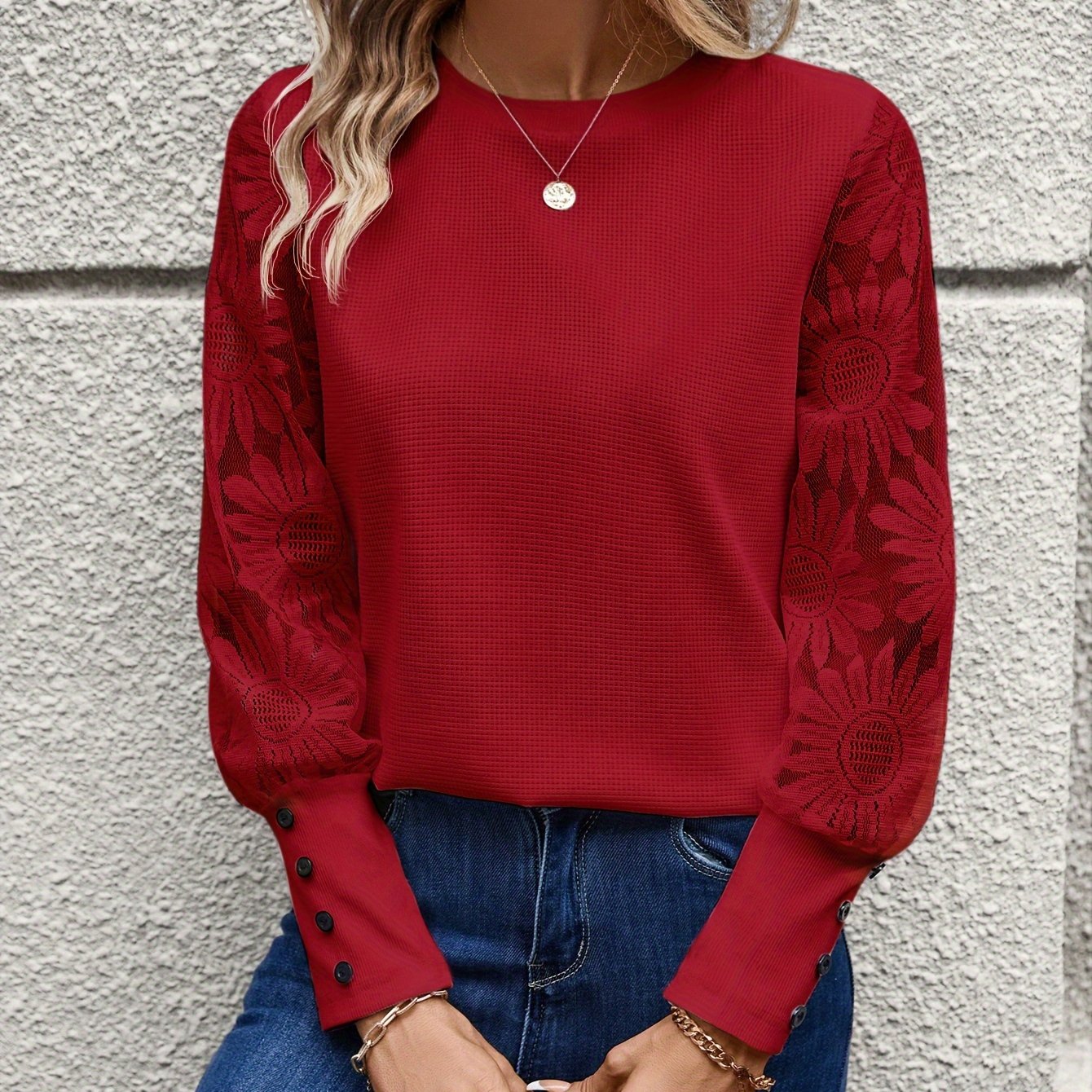 Fleur | Bloemige kanten elegante T-shirt met ronde hals