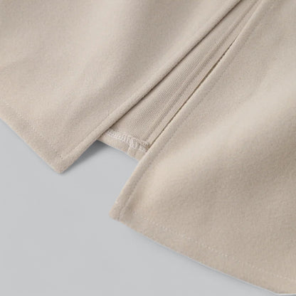 Lara | Chique midi jas met ceintuur en V-hals