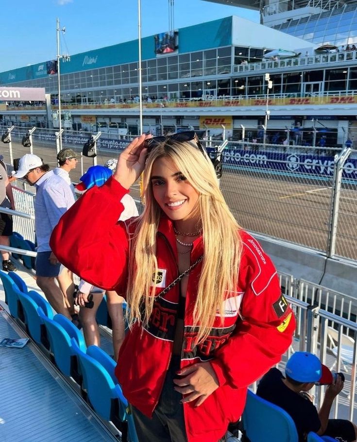 Stijlvolle Vintage Ferrari Racerjack gemaakt van Duurzame Materialen