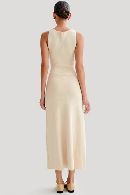 Chic Old Money mouwloze maxi-jurk met knopen